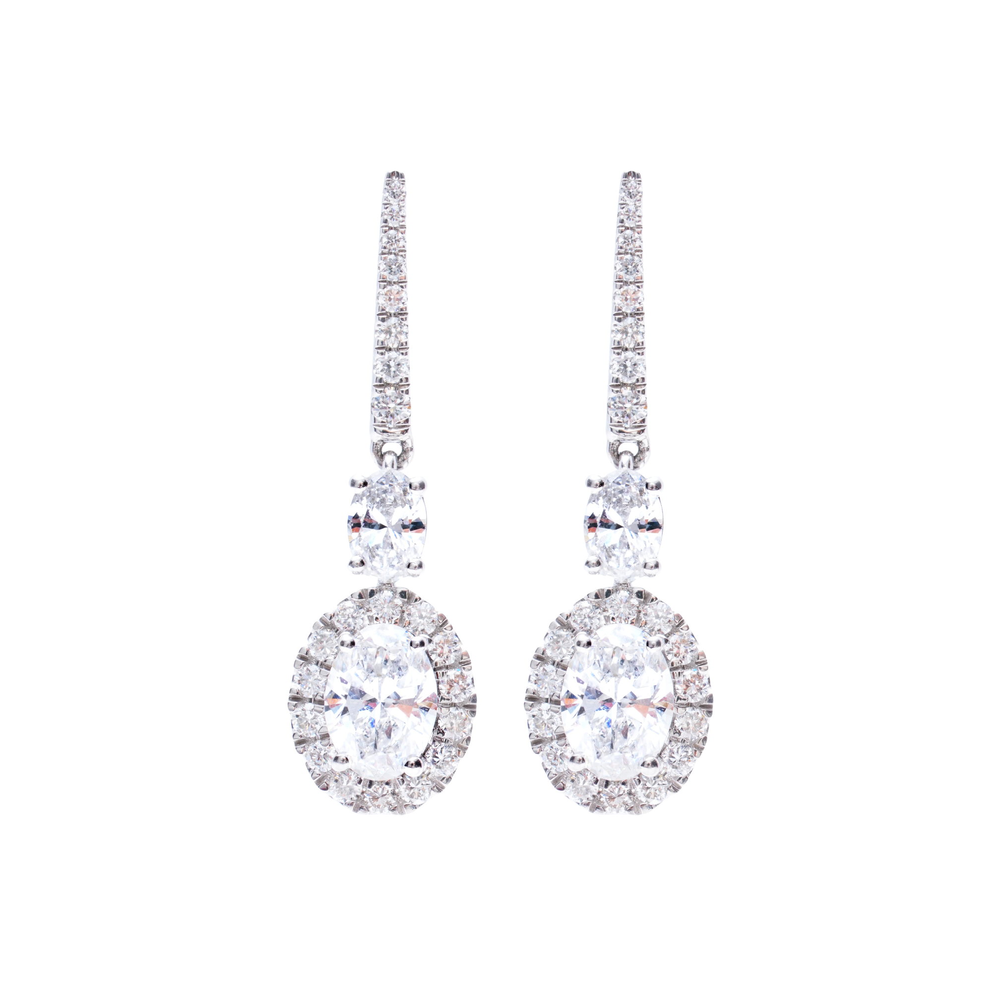 Noir Oval Solitaire Diamond Drops