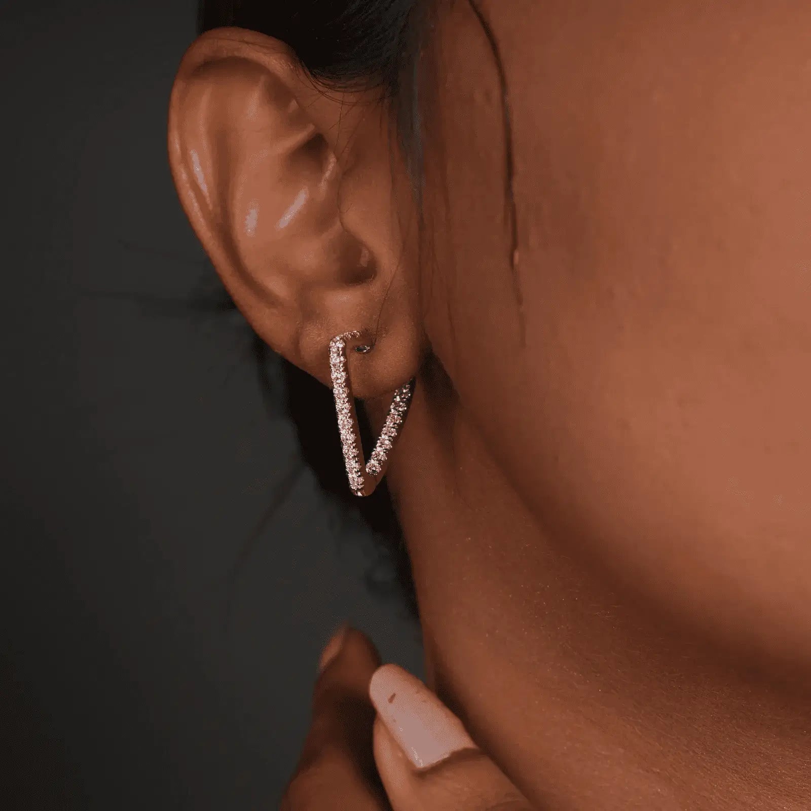 1.5 CT Sylvia Belle Hoop Earrings