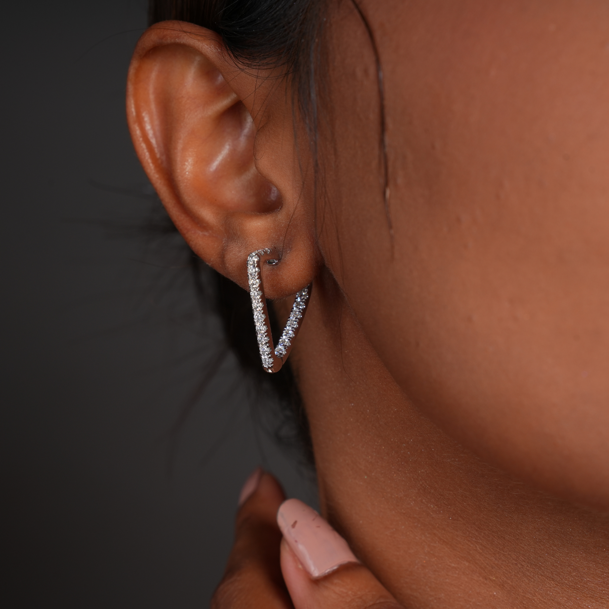 1.5 CT Sylvia Belle Hoop Earrings