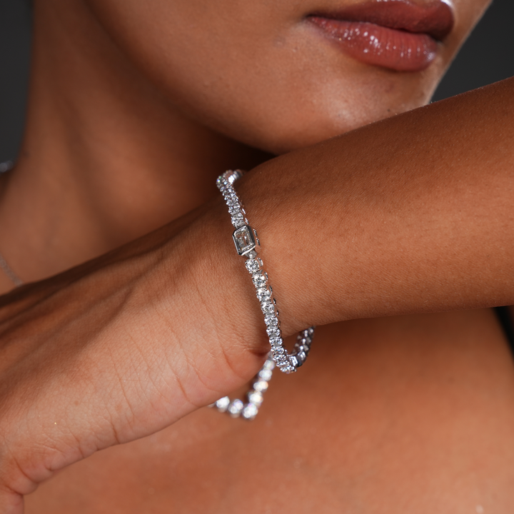 11 Cent Emerald Station Tennis Bracelet