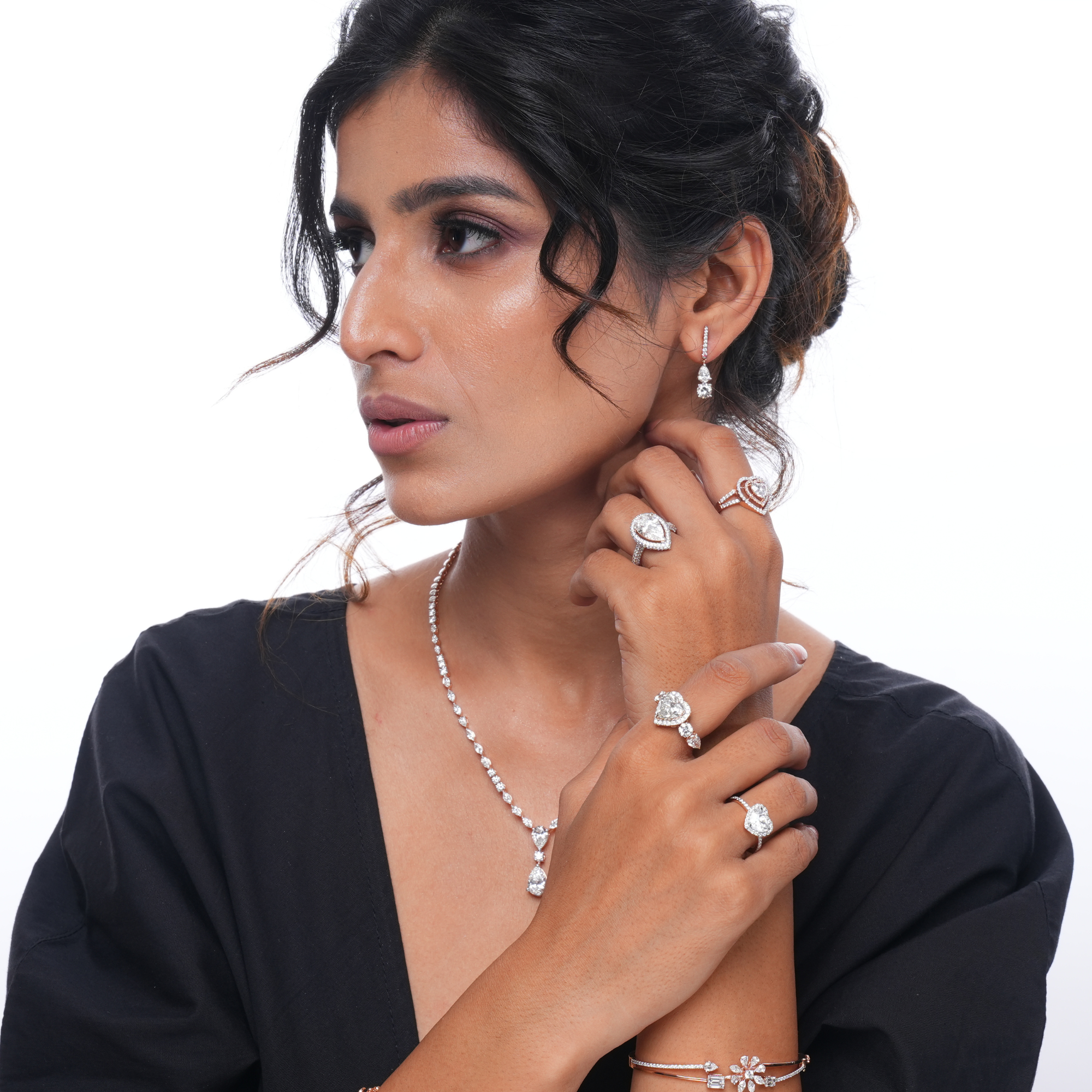 3 CT Lustre de Poire Diamond Engagement Ring