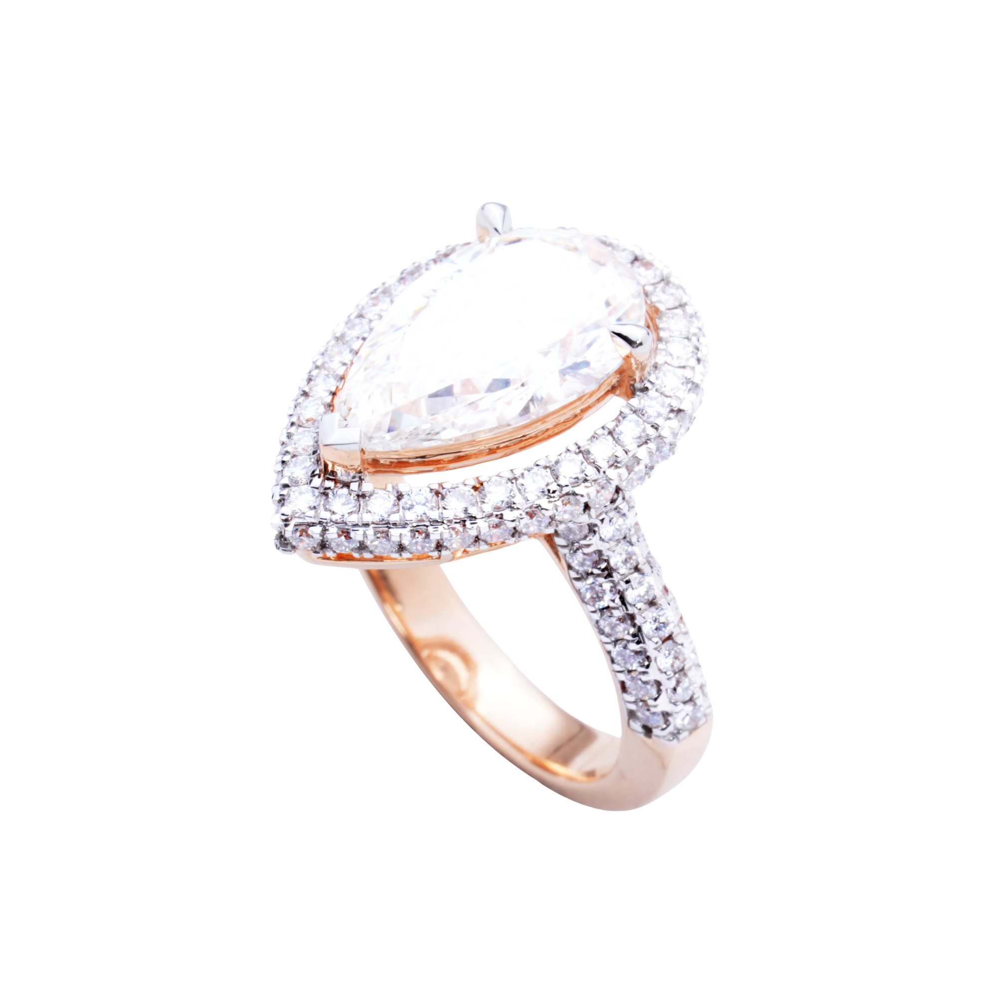 3 CT Lustre de Poire Diamond Engagement Ring