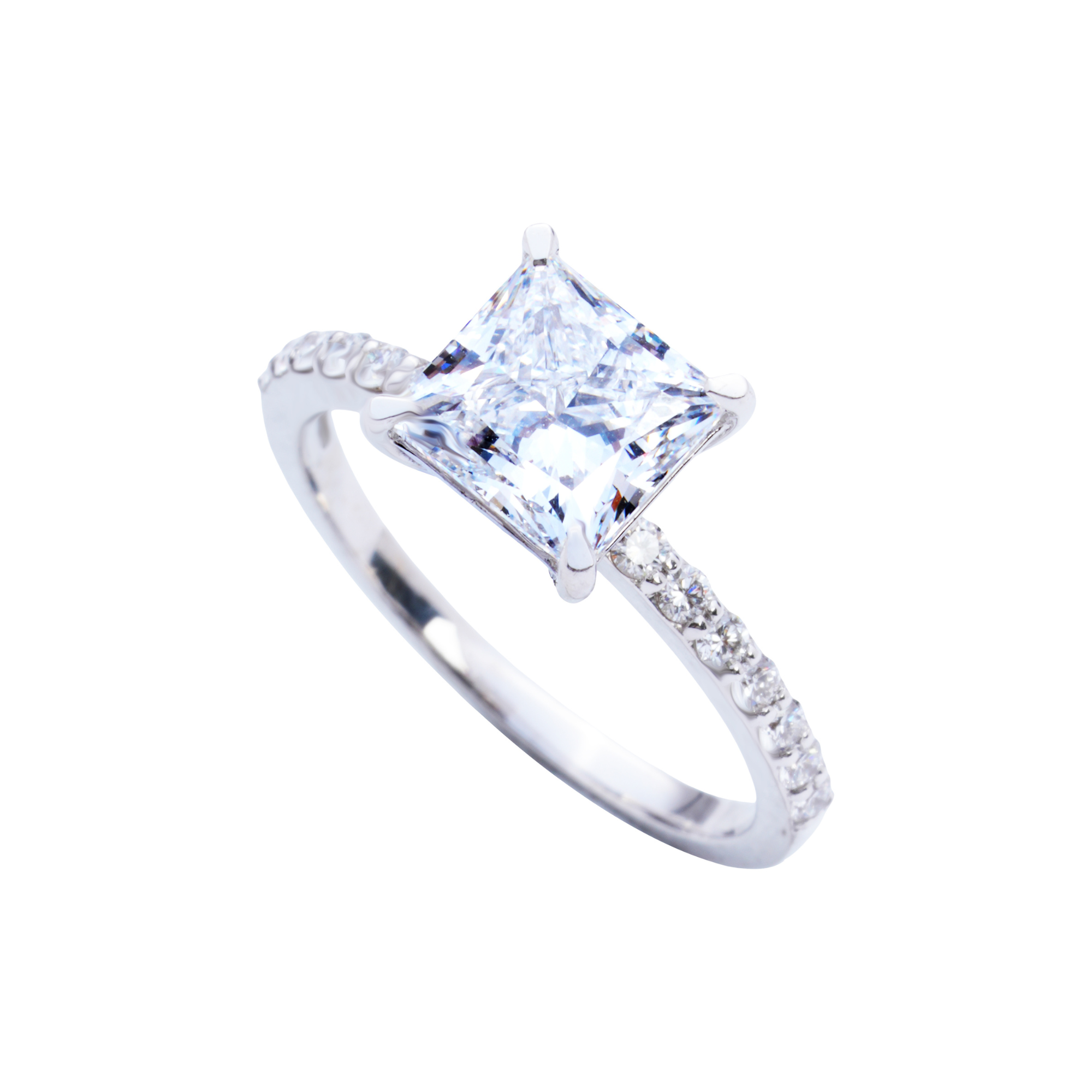 2 CT Dazzling Princess-cut Diamond Ring