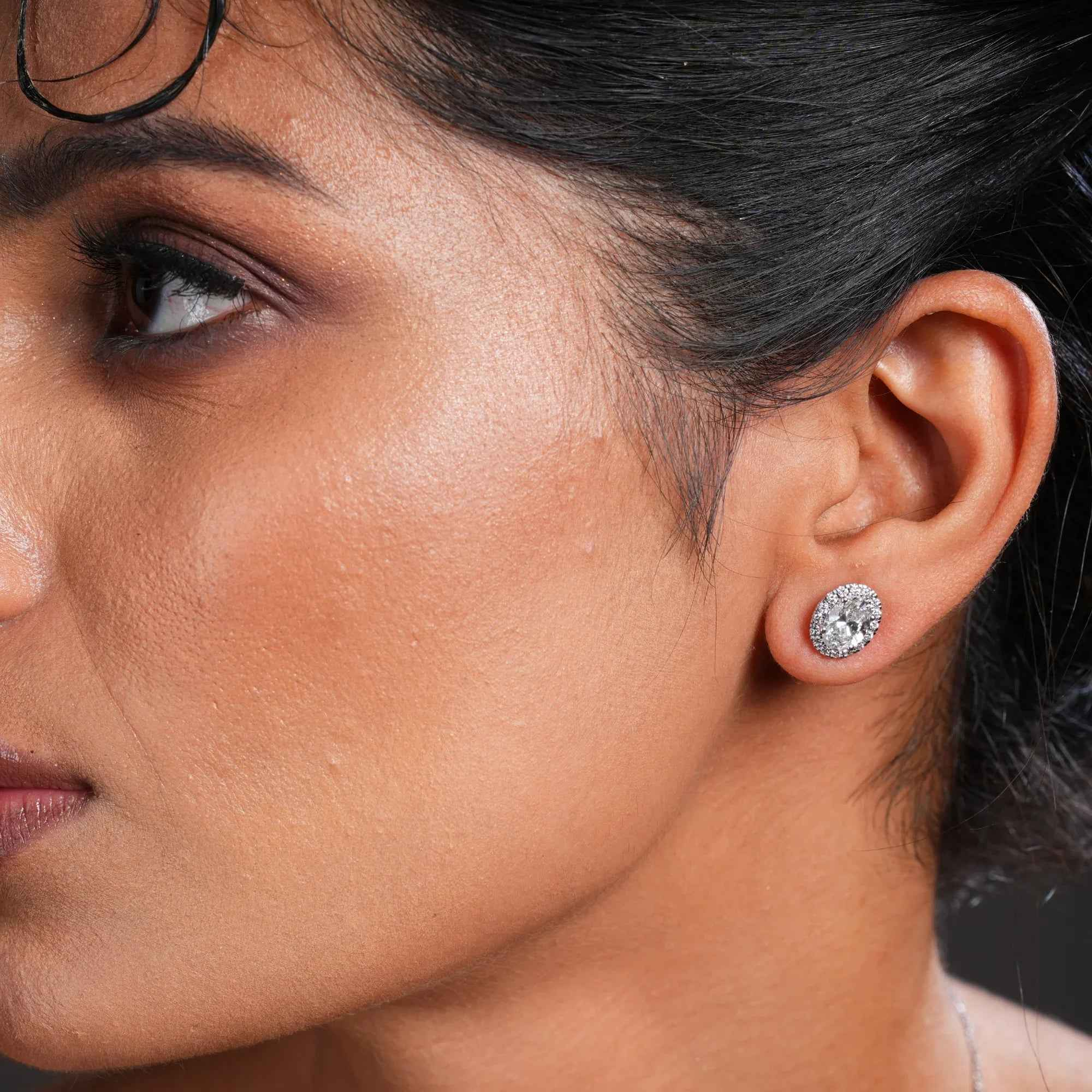 2.4 Carat Luxe Oval Solitaire Studs