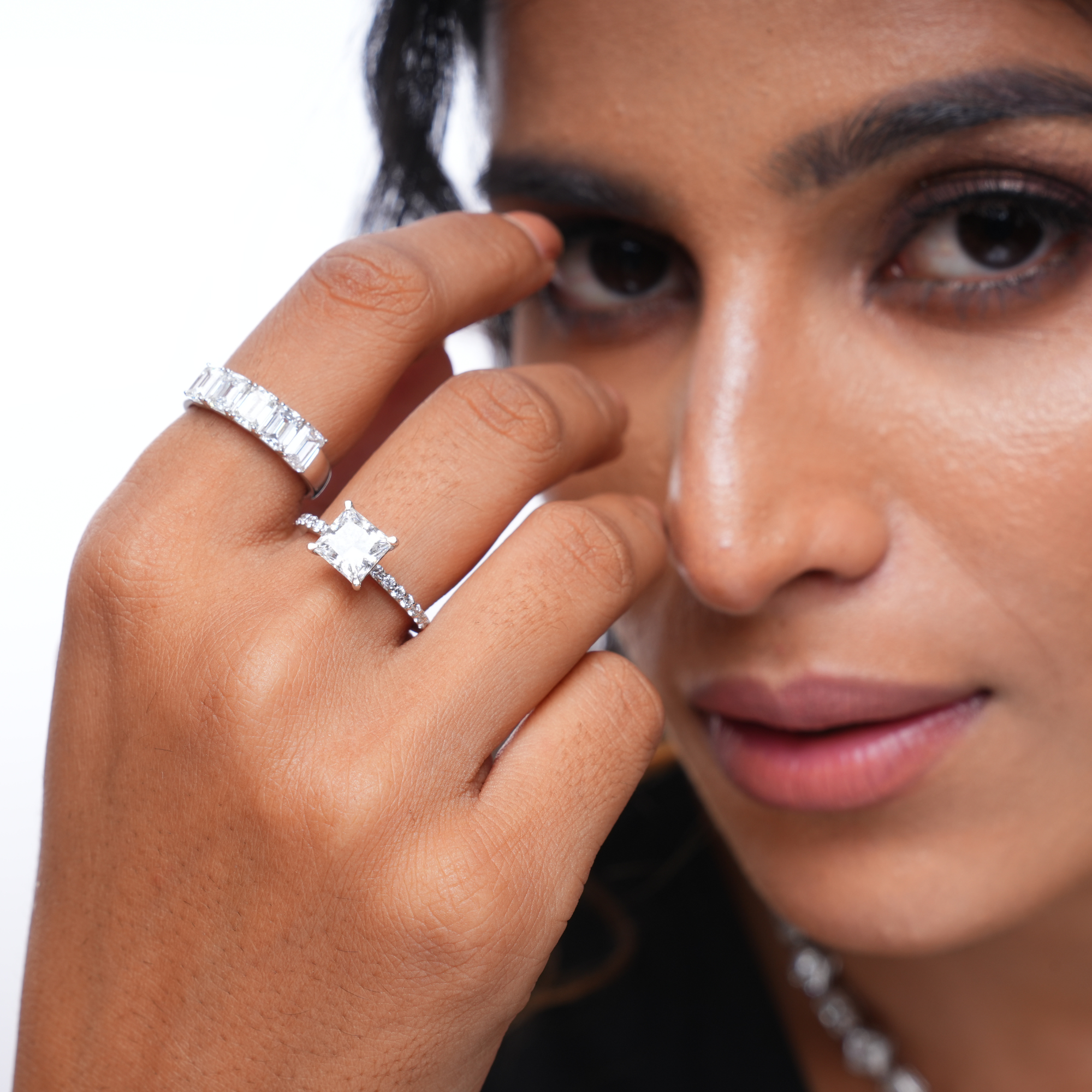 2 CT Dazzling Princess-cut Diamond Ring