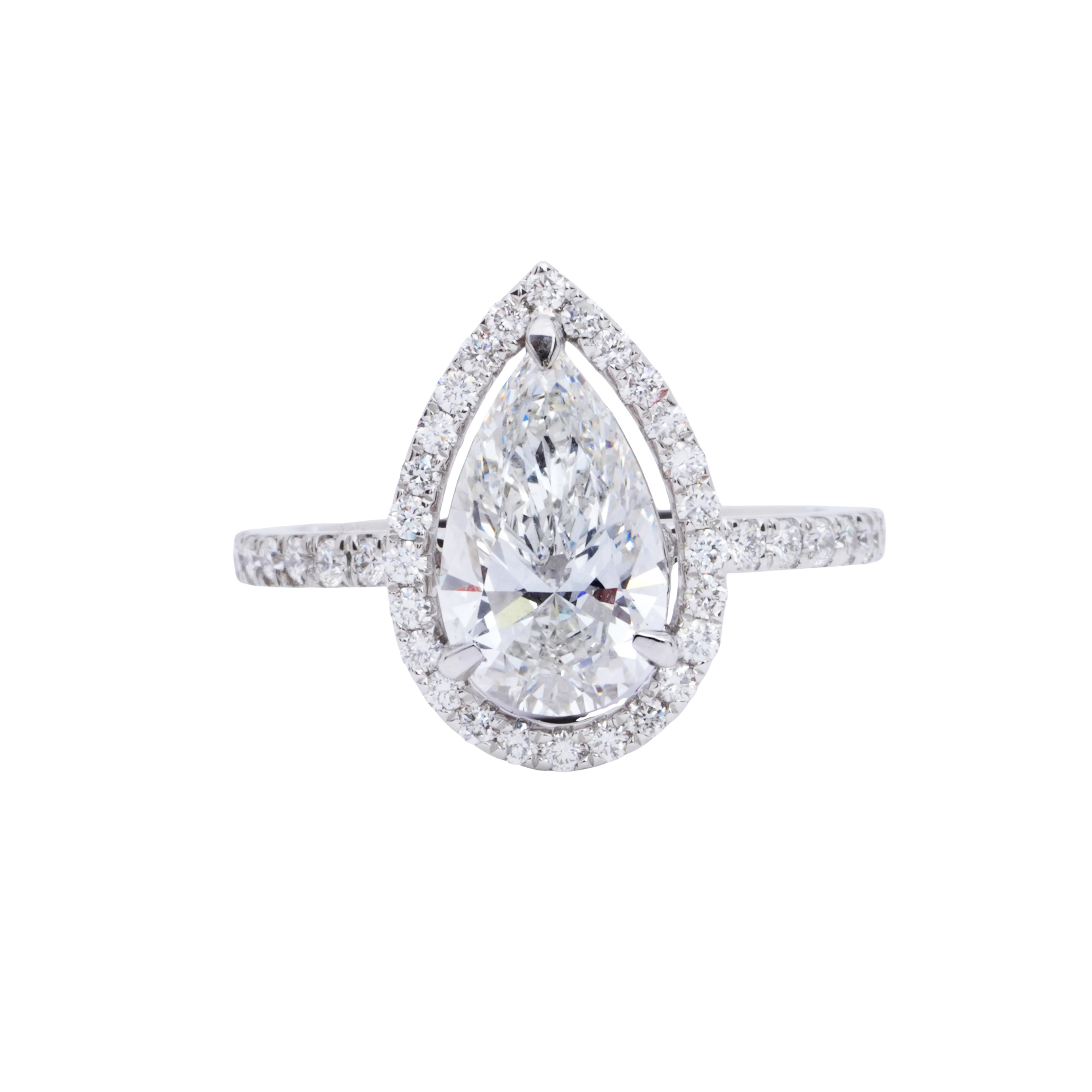 1.8 CT Aurora Halo Diamond Ring
