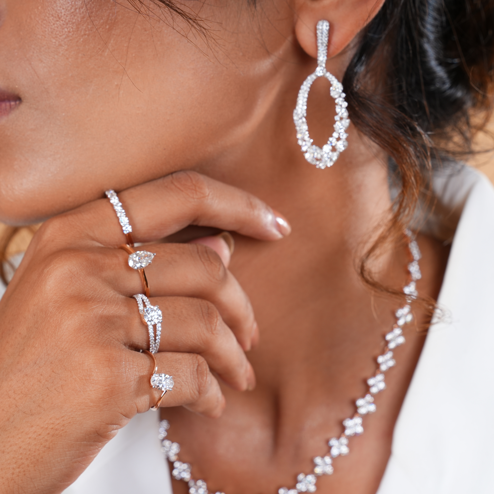 Charmante Oval Diamond Ring