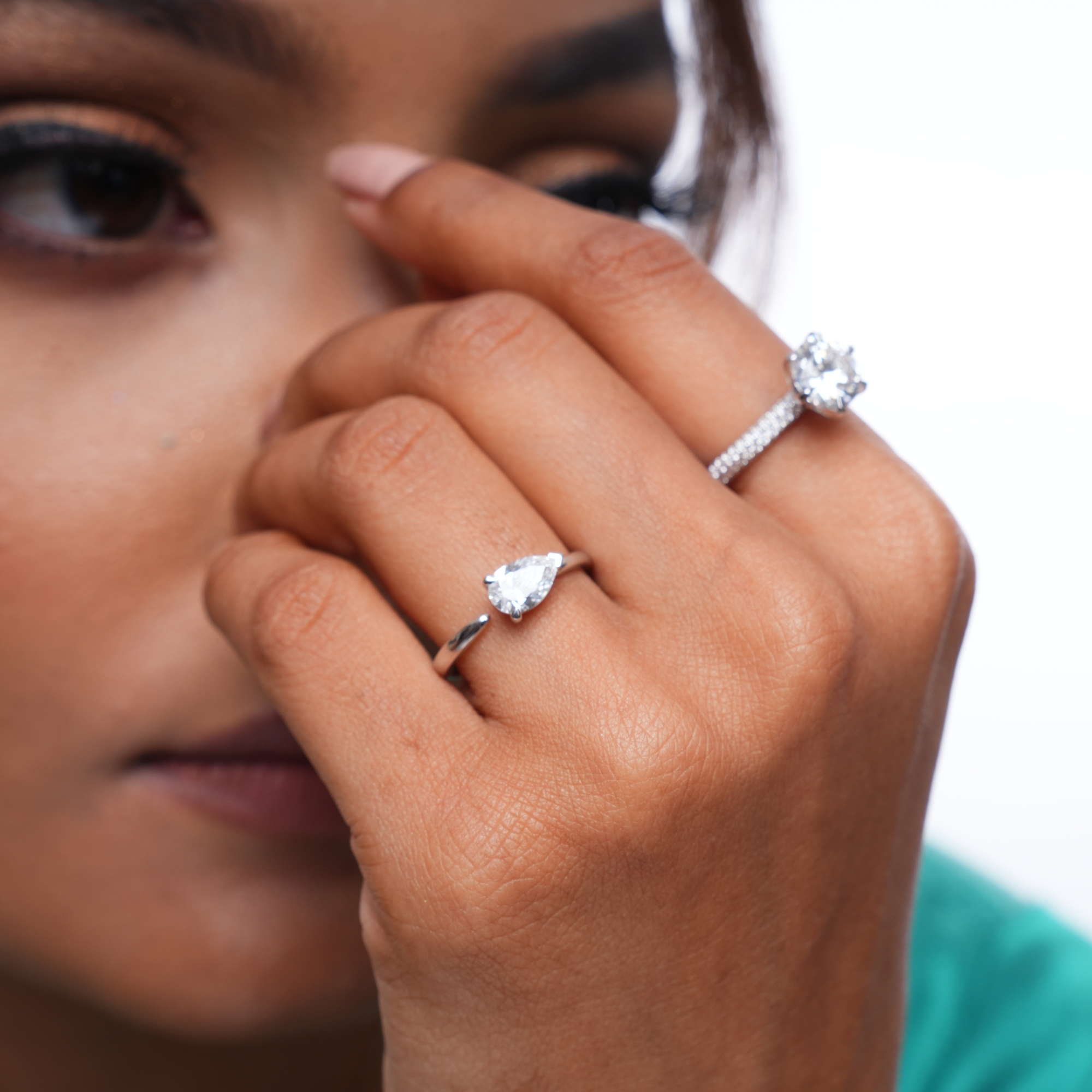 2 Carat Noire Classic Solitaire Diamond Ring