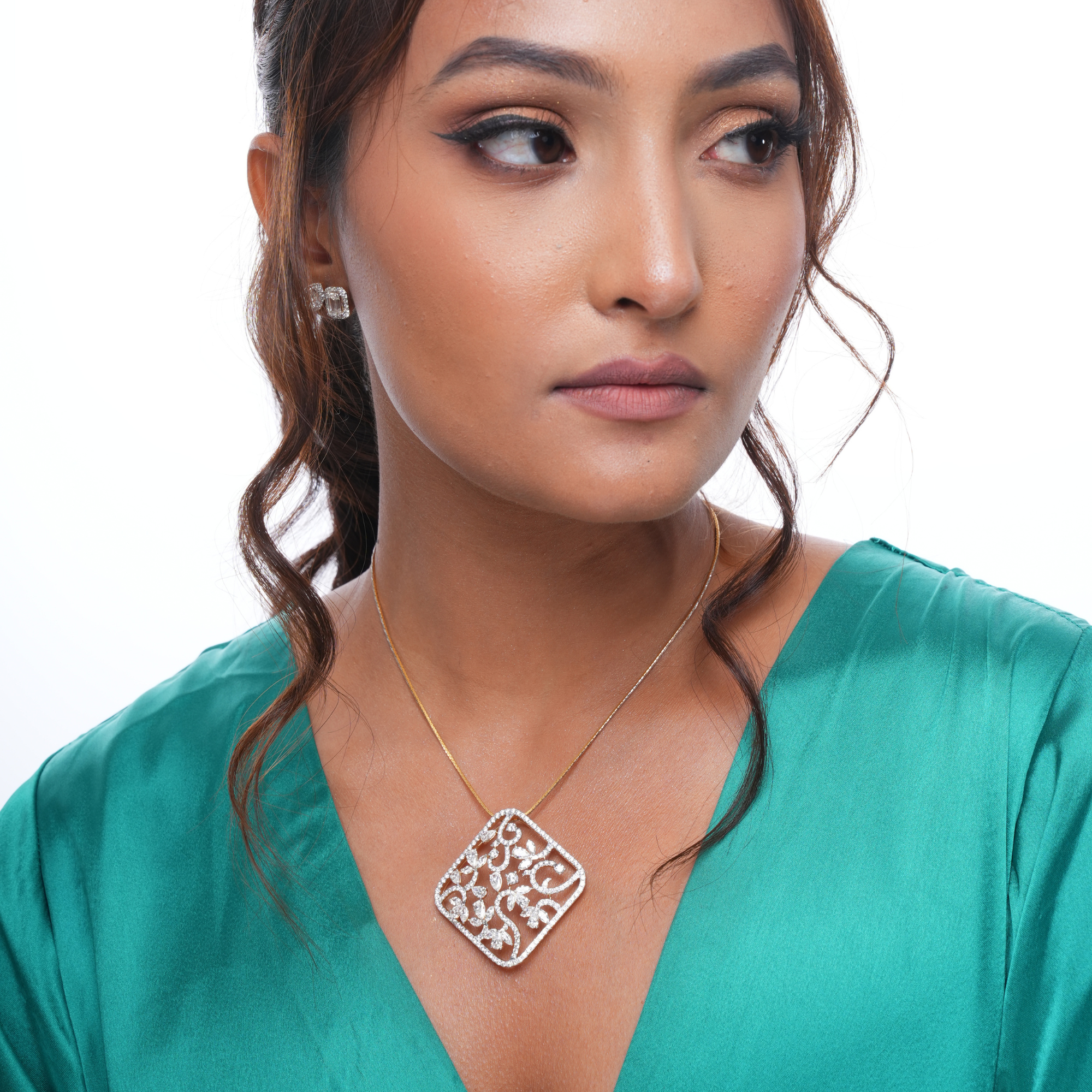 Dancing Vine Trellis Diamond Pendant