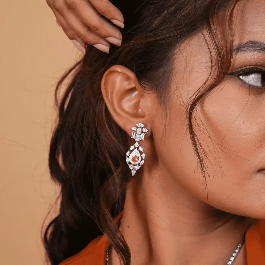 Luminous Grandeur: 2.6 CT Diamond Earrings