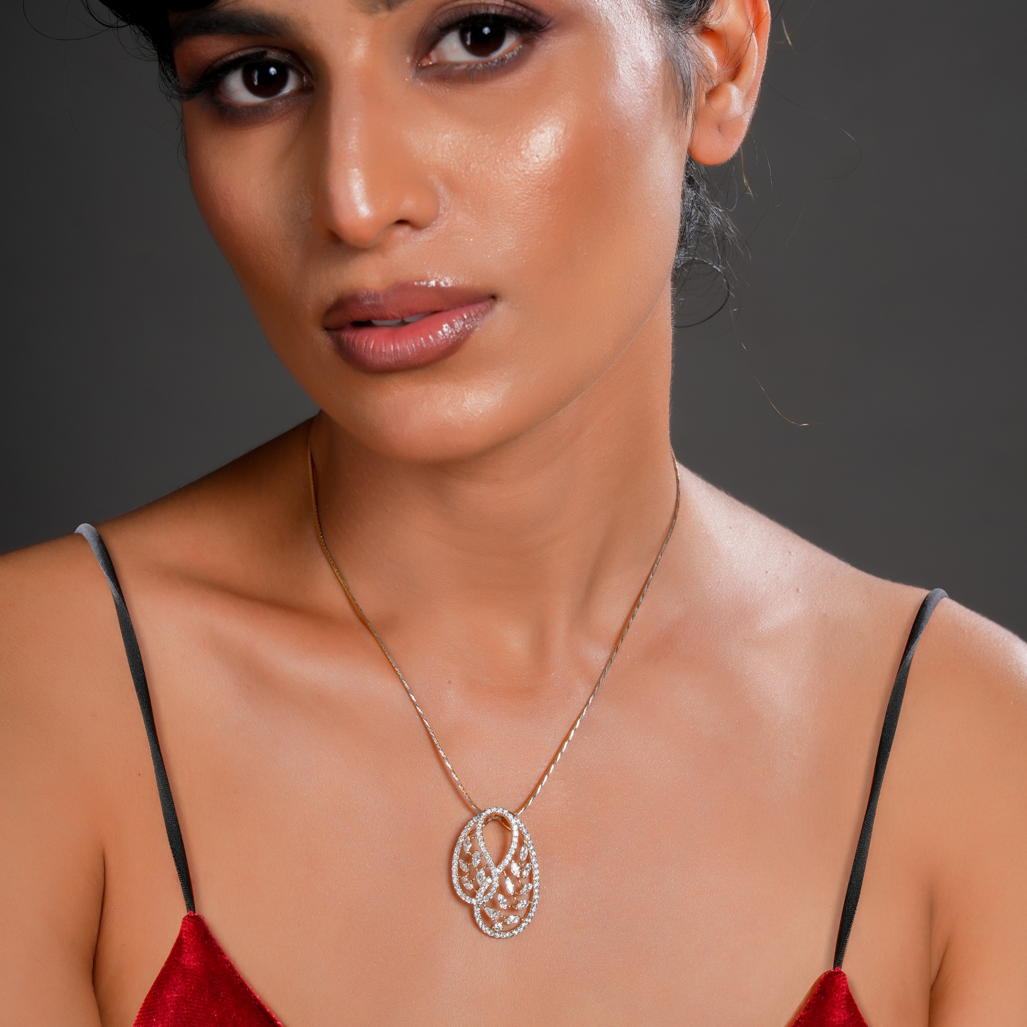 Exquisite Filigree Diamond Pendant