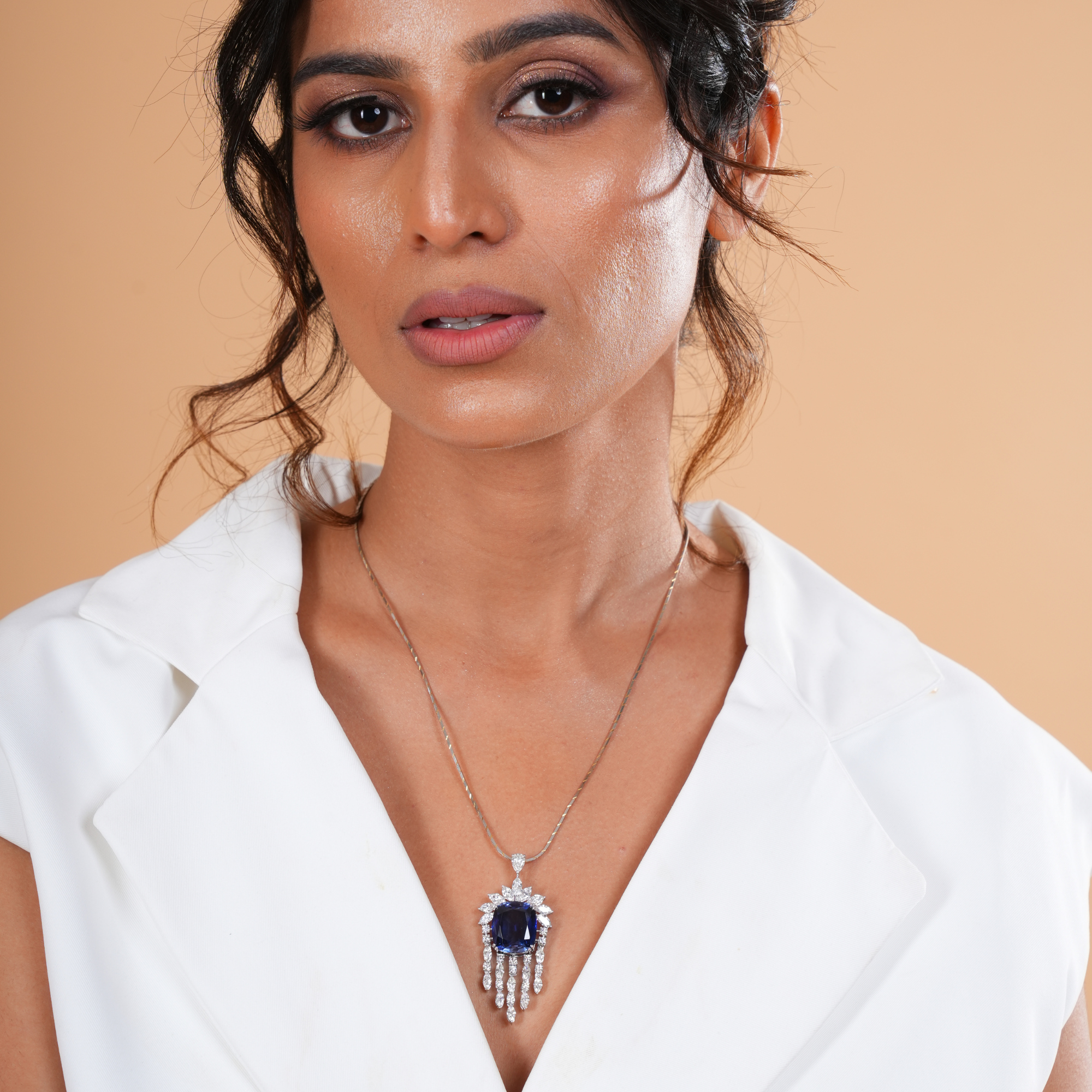 Blue Lagoon Ethereal Diamond Pendant