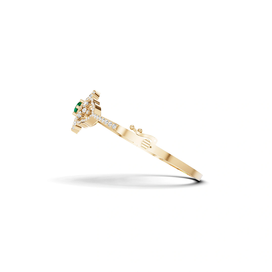 Lab Grown Emerald and Diamond Floral Cluster Bracelet in Yellow Gold – Clasp Detail