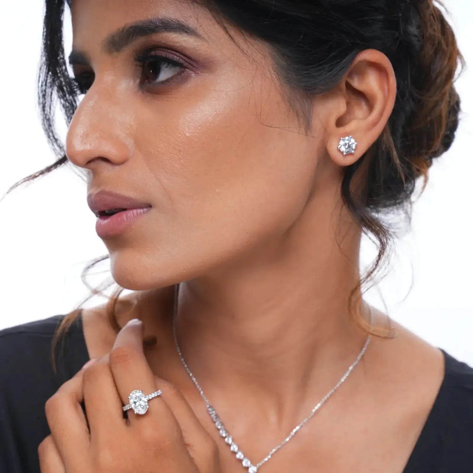 4 Carat Round Solitaire Earrings (Basket Setting)